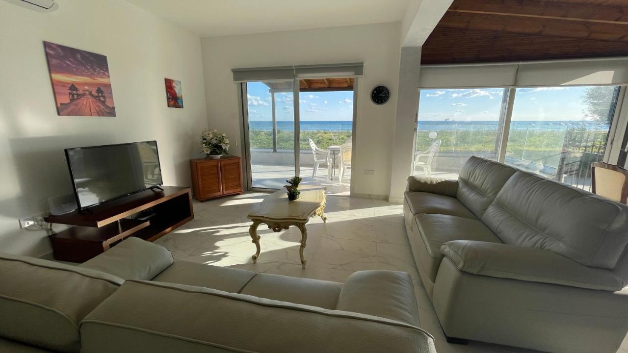 Beachfront Villa - Dasaki Larnaca Zewnętrze zdjęcie